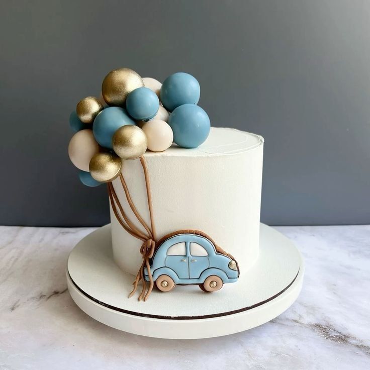 Car Theme Cake