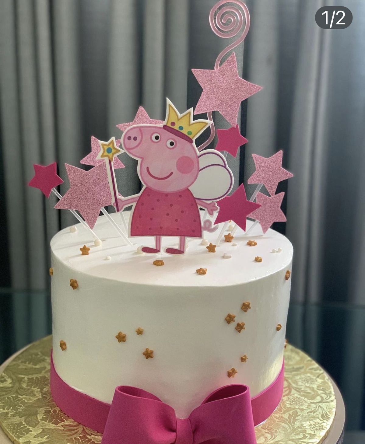 Peppa Pig Theme Cake