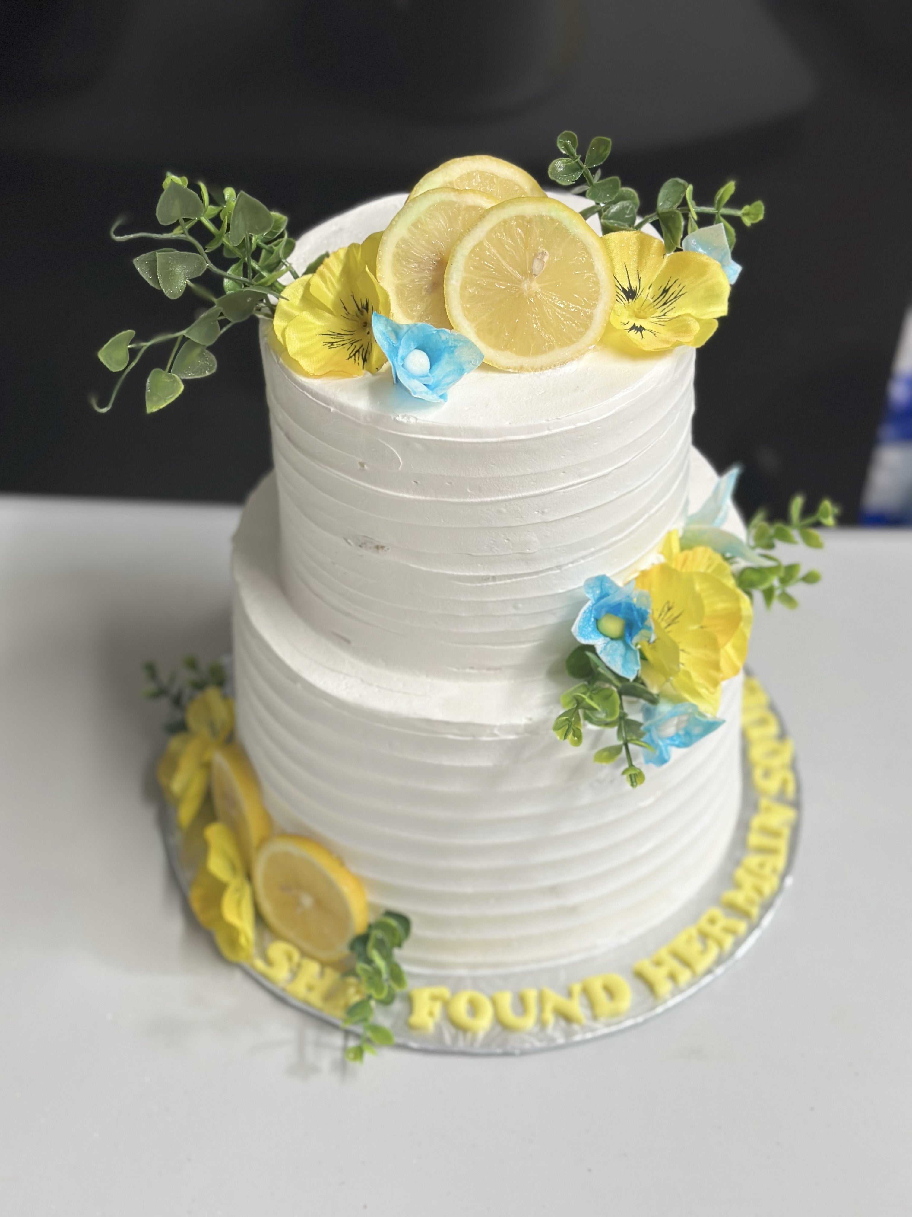 "She Found Her Main Squeeze" Bridal Shower Cake (BRS002)