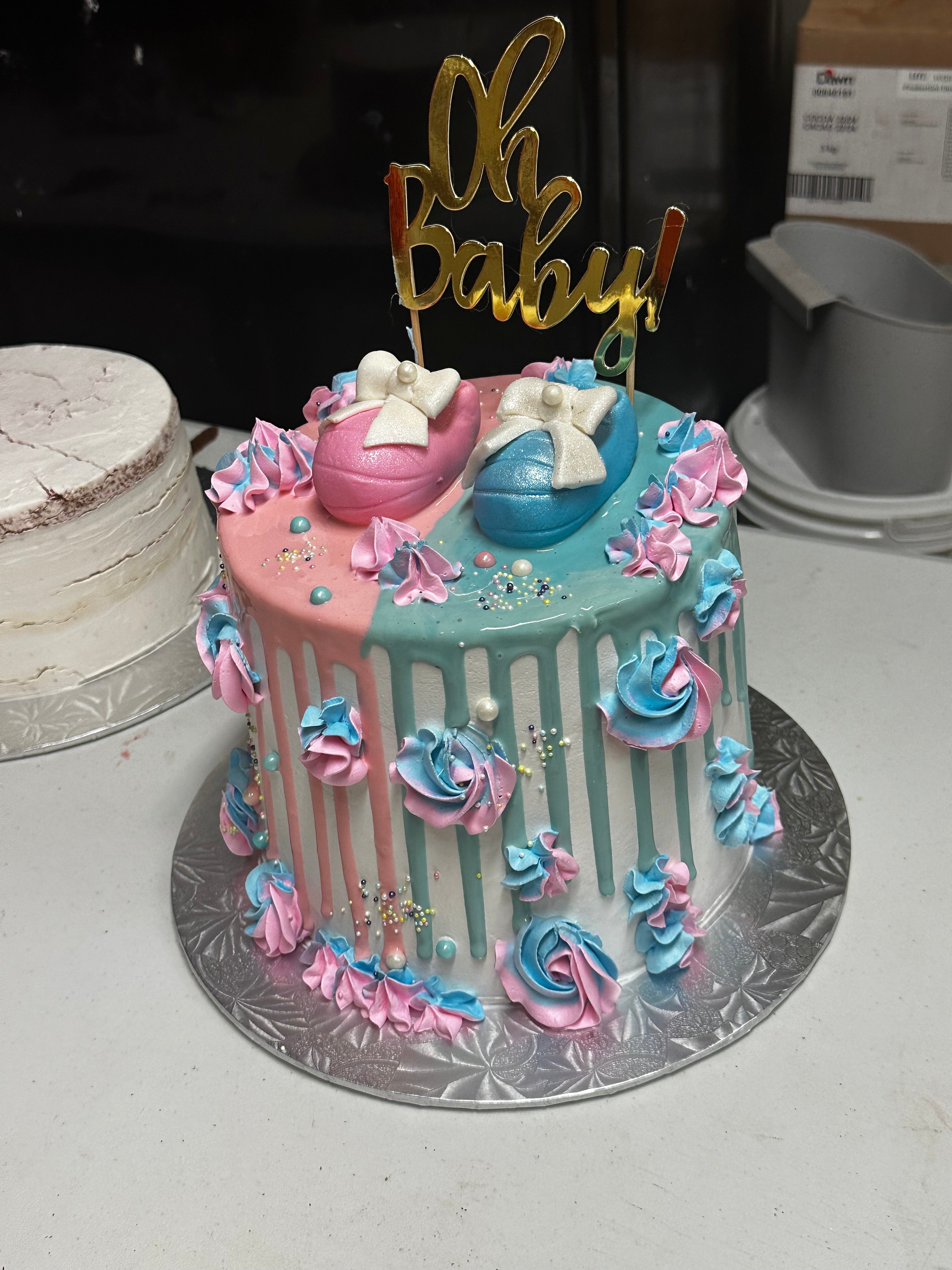 Oh Baby! Gender Reveal Drip Cake (BSC006)