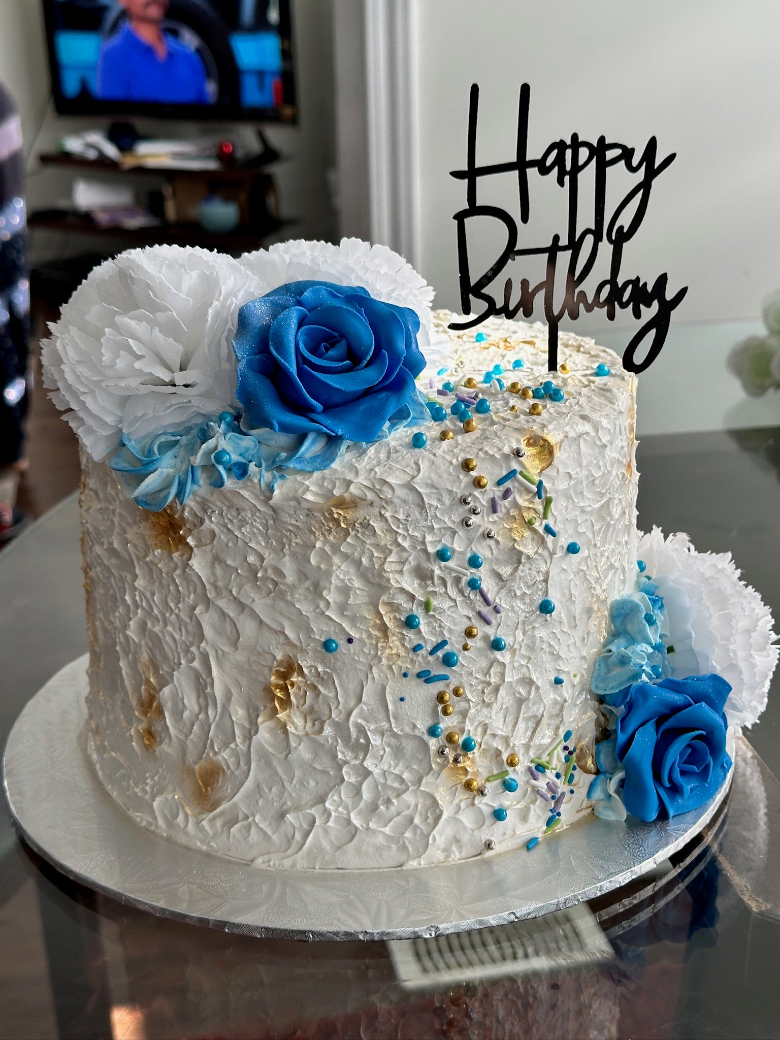 Elegant Blue & White Floral Cake (FL003)