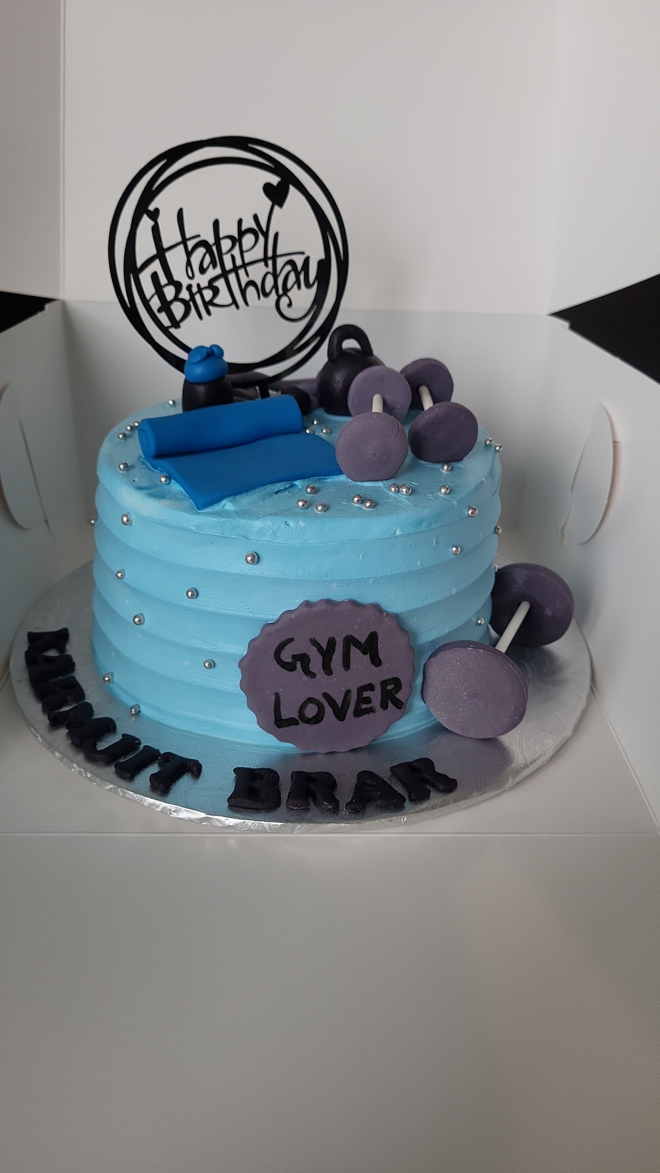 GYM LOVER'S BIRTHDAY CAKE - Strength in Every Slice (M003)