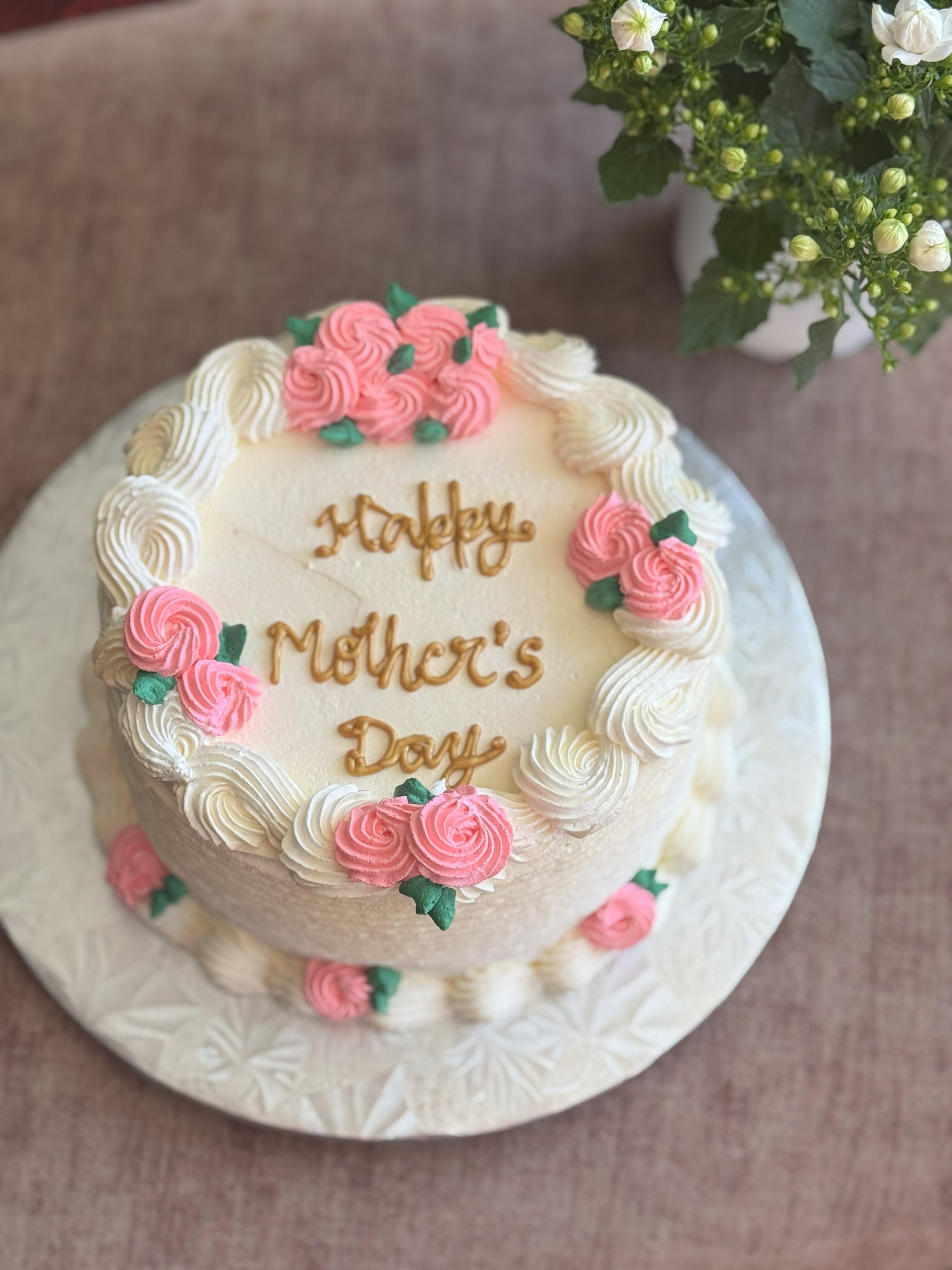 Elegant Blooms - Mother's Day Cake (MOC001)