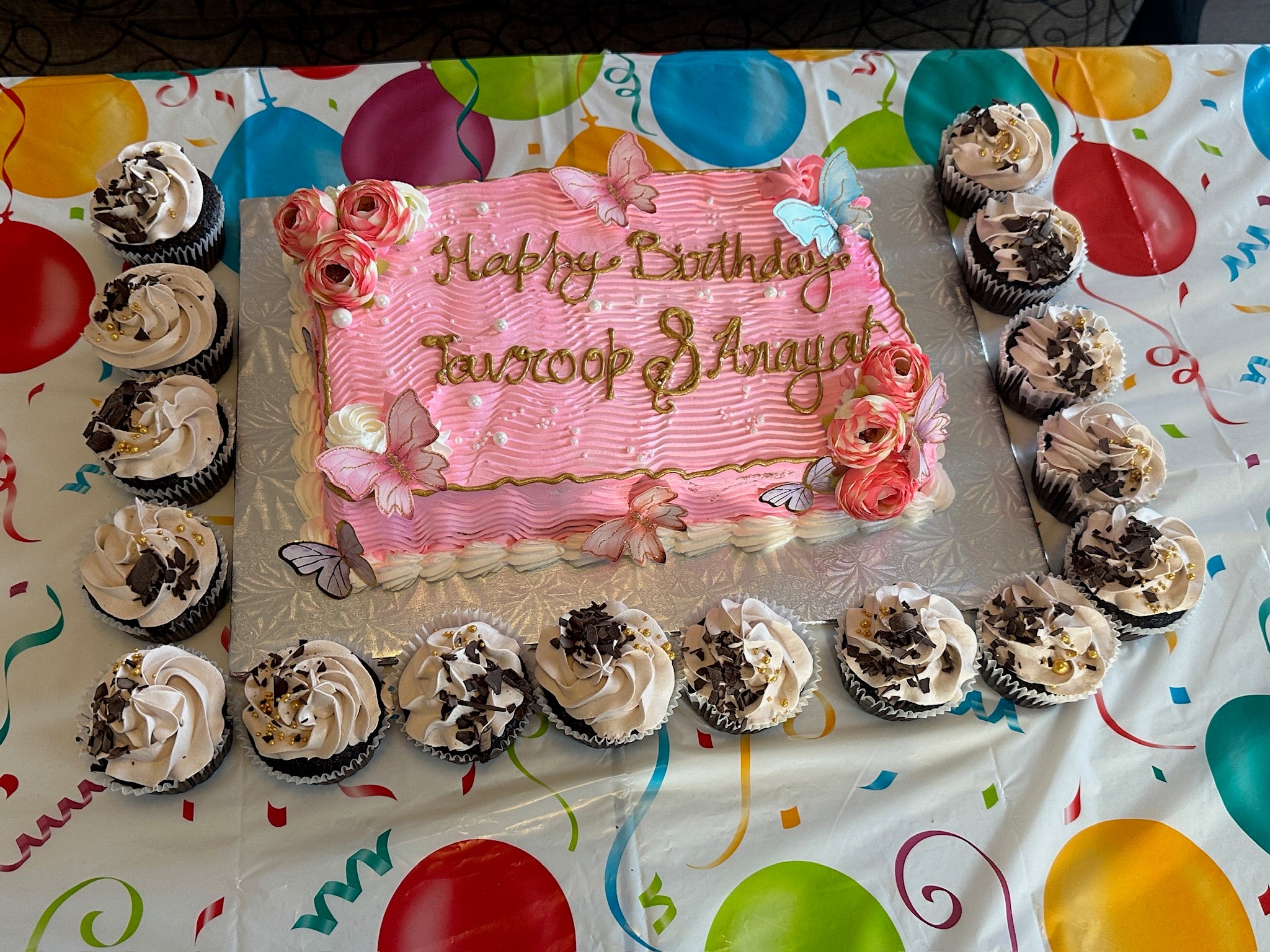 Butterfly Garden Pink Cake with Cupcake Ensemble (SLB008)
