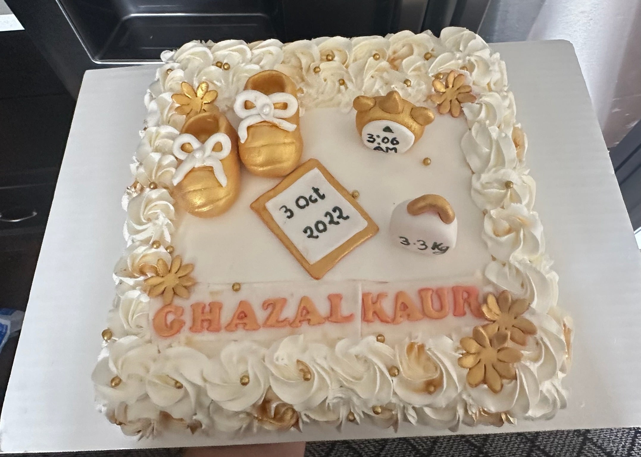 Welcome to the World - Newborn Baby Cake (WBC005)