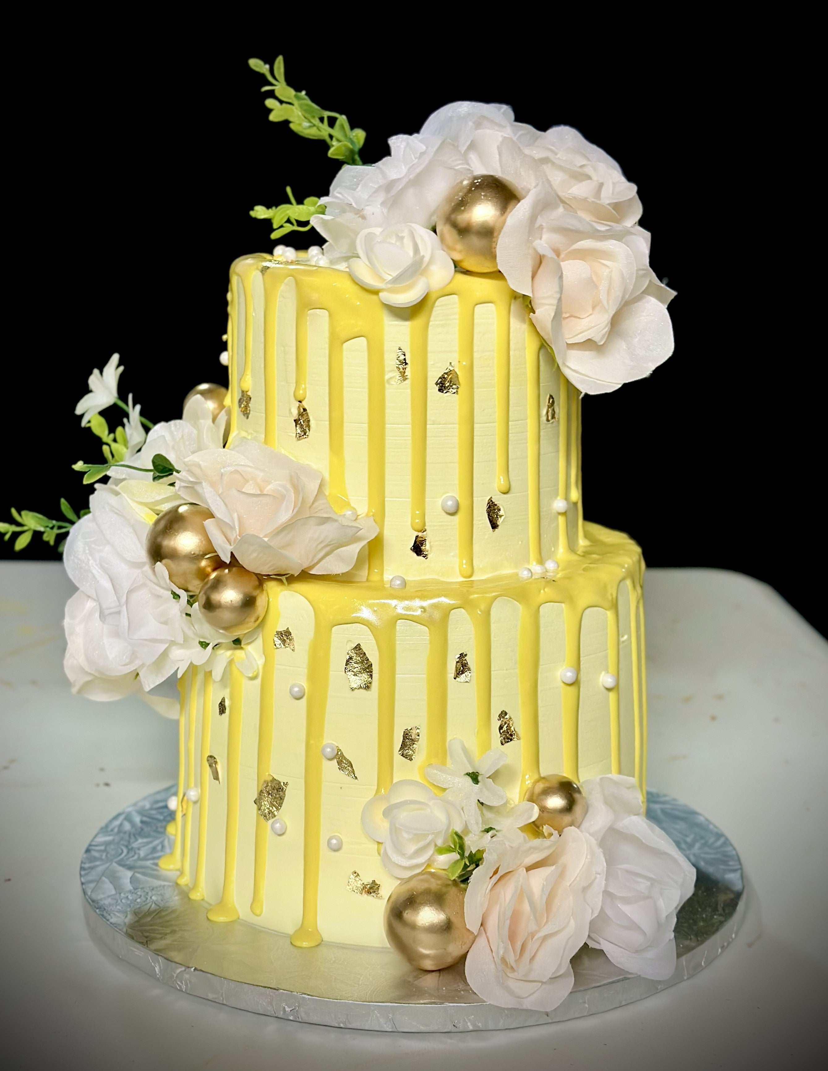 Sunshine Elegance - Yellow Floral Celebration Cake (WED007)
