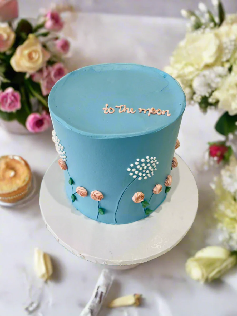 Blue Rosette Cream Cake
